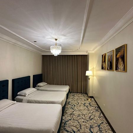 Zad Al Eman Suites Hotels Medina Rum bild