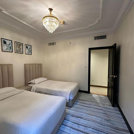 Zad Al Eman Suites Hotels Medina Rum bild