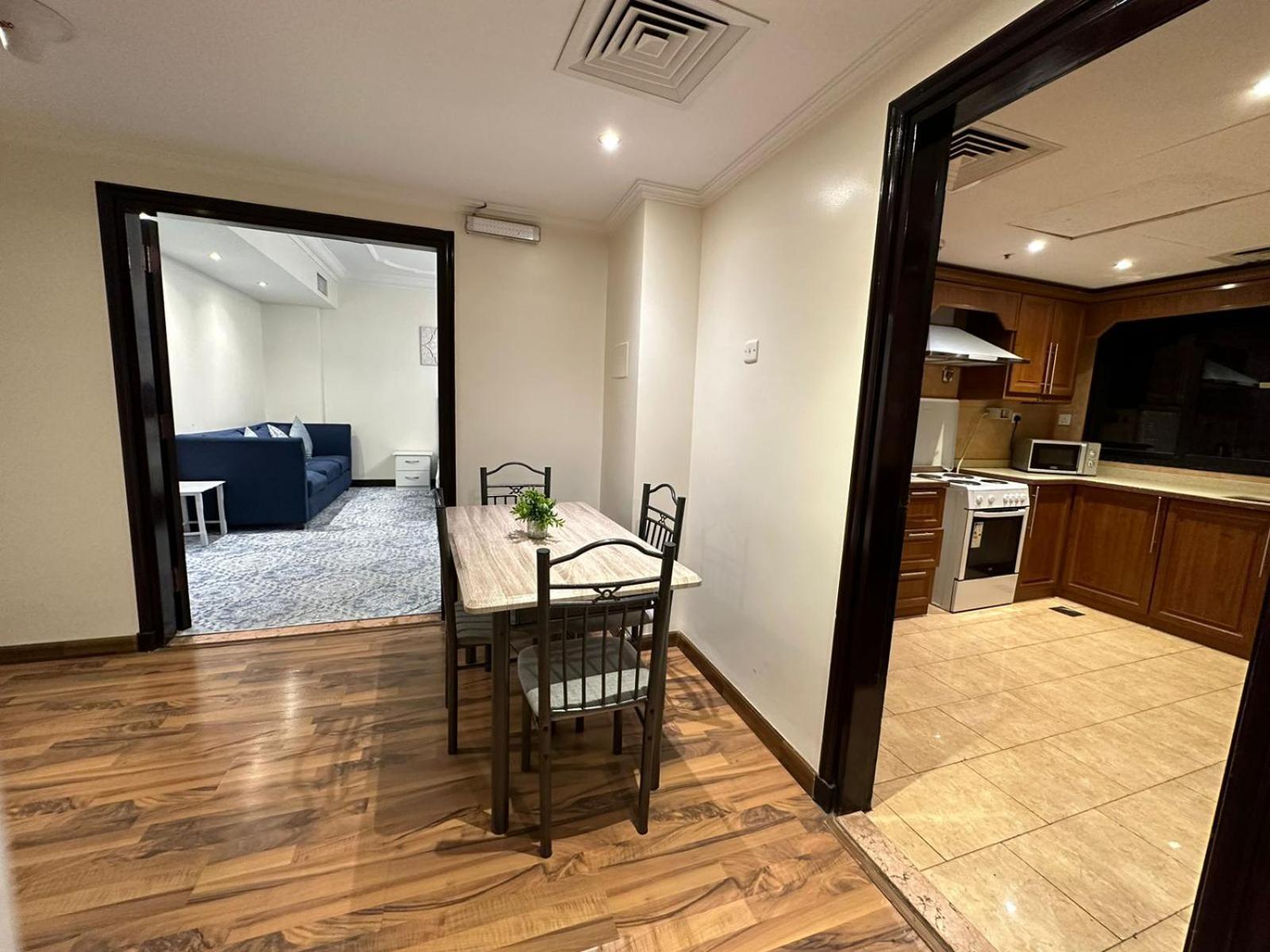Zad Al Eman Suites Hotels Medina Rum bild