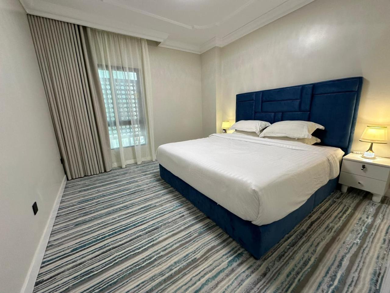 Zad Al Eman Suites Hotels Medina Rum bild