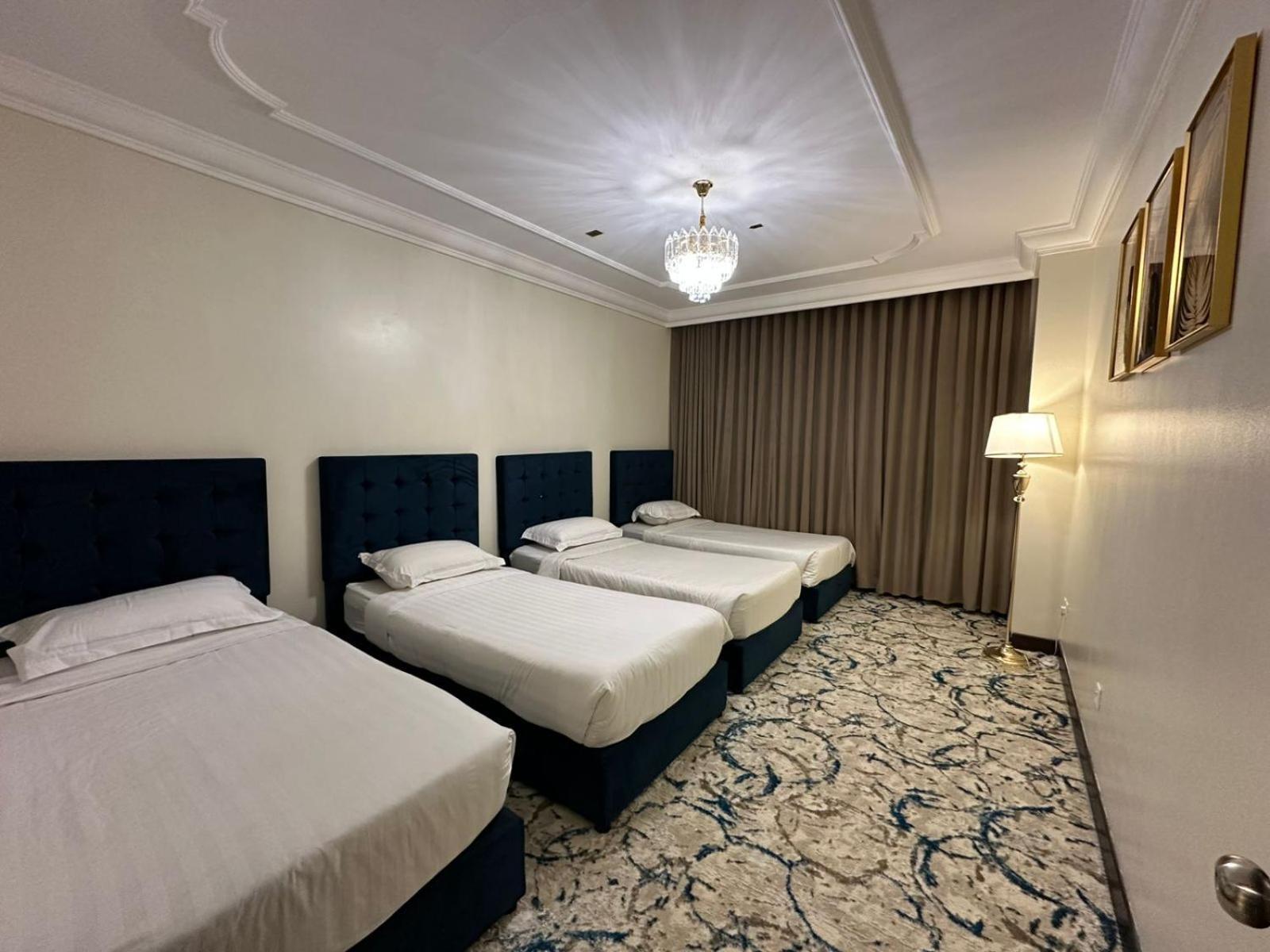 Zad Al Eman Suites Hotels Medina Rum bild
